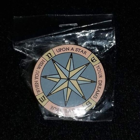Disney Pin AP Wish Upon A Star Dreams Compass 2002 Annual Passholder Disneyland - Picture 2 of 11